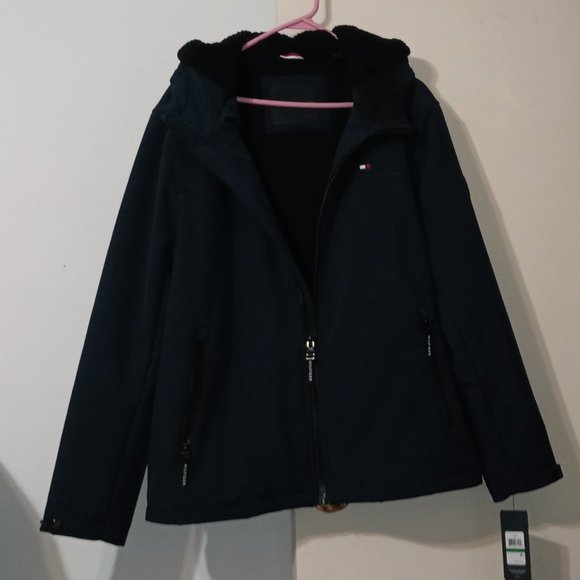 NWT ~ Tommy Hilfiger Water & Wind Resistant Winter Performance Coat (Size Large) - Picture 7 of 7